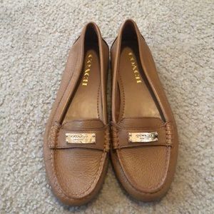 Coach Fredrica Loafers never worn size 6